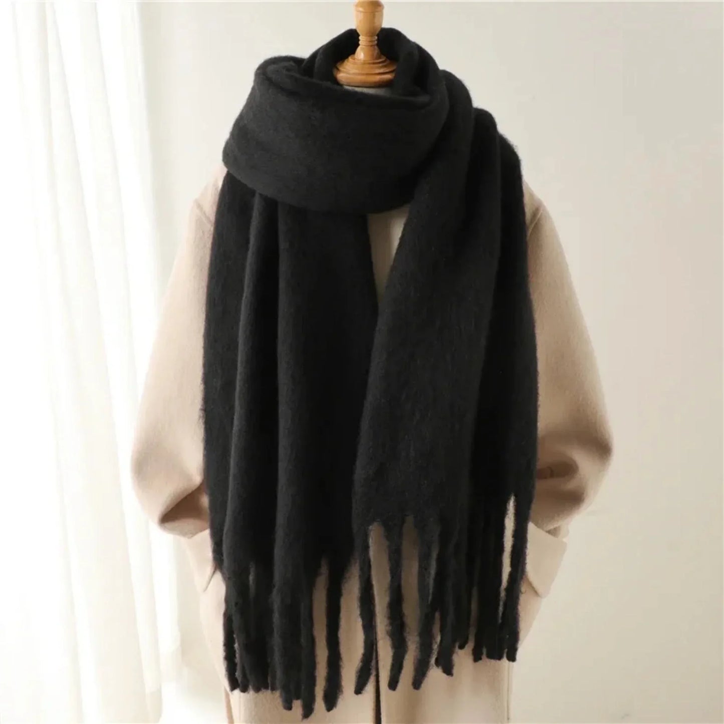 Écharpe Châle Femme 240cm avec Pompons
