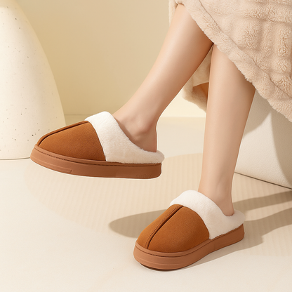 Pantoufles d’hiver unisexes en faux daim avec doublure en peluche et semelle antidérapante