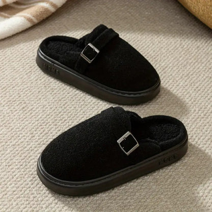 Pantoufles femme hiver en flanelle beige à semelle EVA souple et doublure peluche